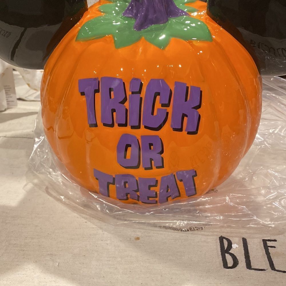 New Disney Collectible Halloween Mickey Candy Dish - Picture 4 of 7